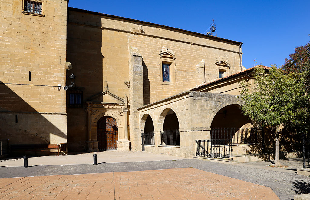 Iglesia de San Juan Bautista Iglesia de San Juan Bautista